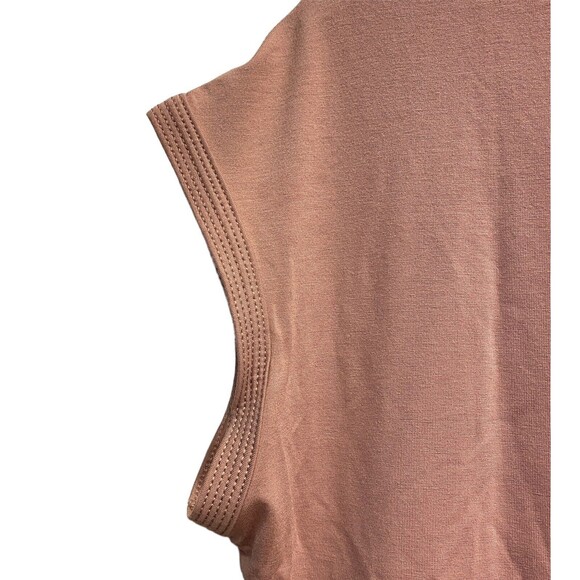 Bundle Of 2 L Seamless Cap Sleeve Cami Crop Tops NWT Rose And Tan Rayon/Spandex - Picture 5 of 15